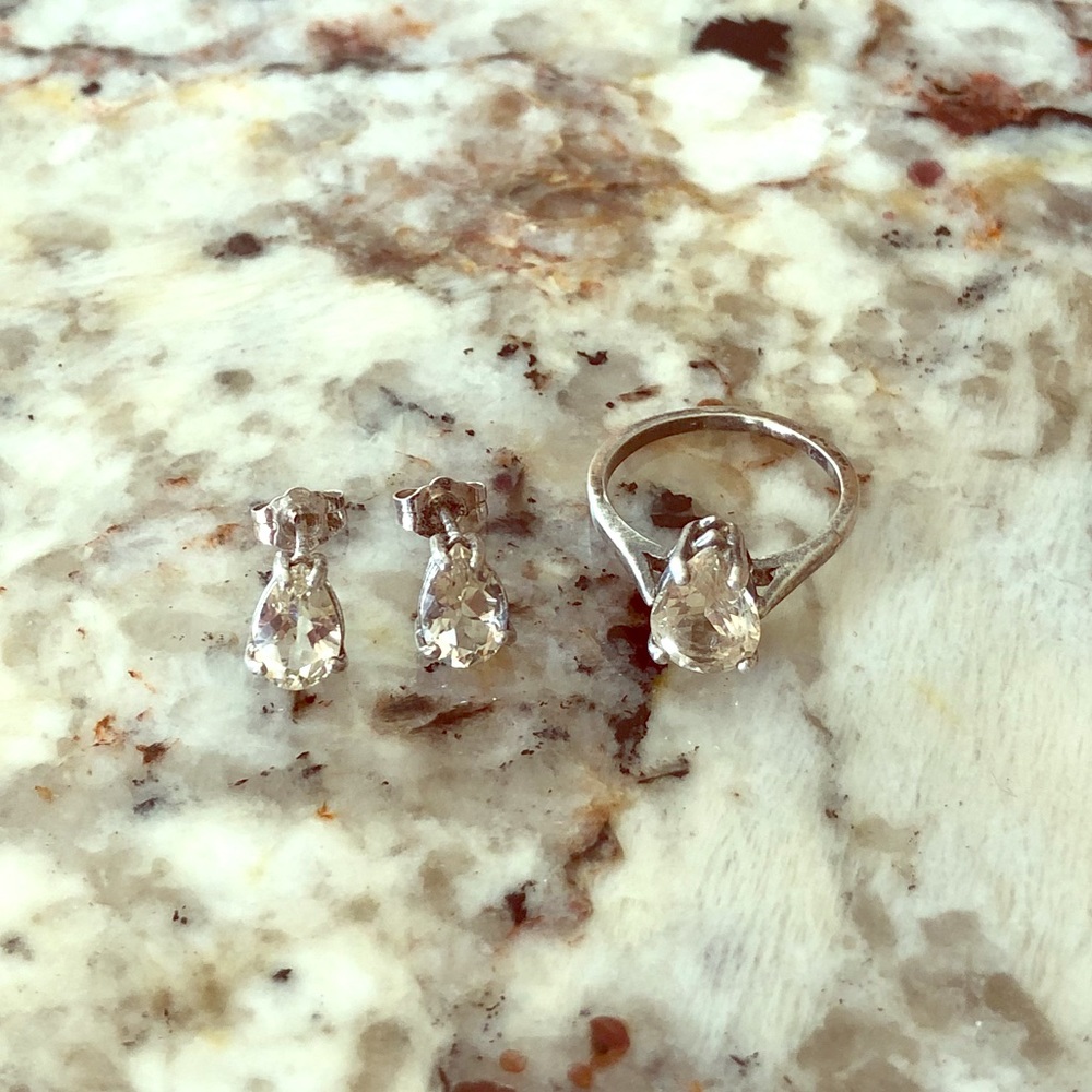 Oregon sunstone pear shape ring and earrings